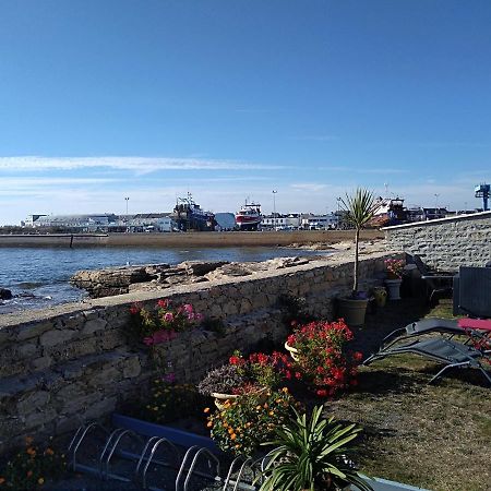 La Rose Des Mers Treffiagat Exterior photo