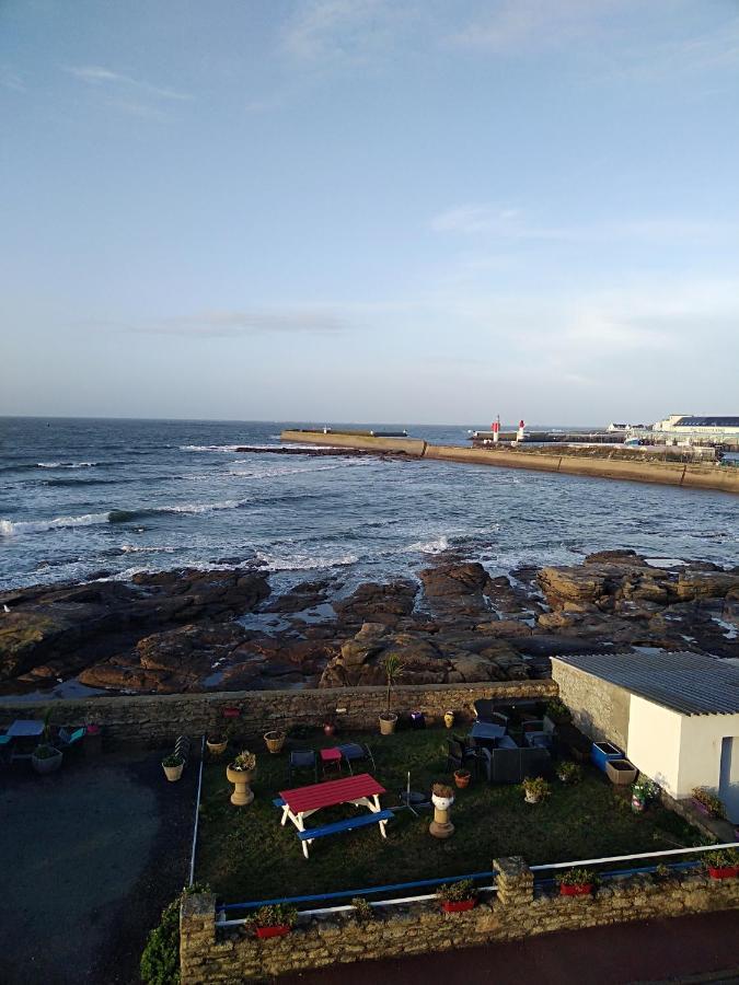 La Rose Des Mers Treffiagat Exterior photo